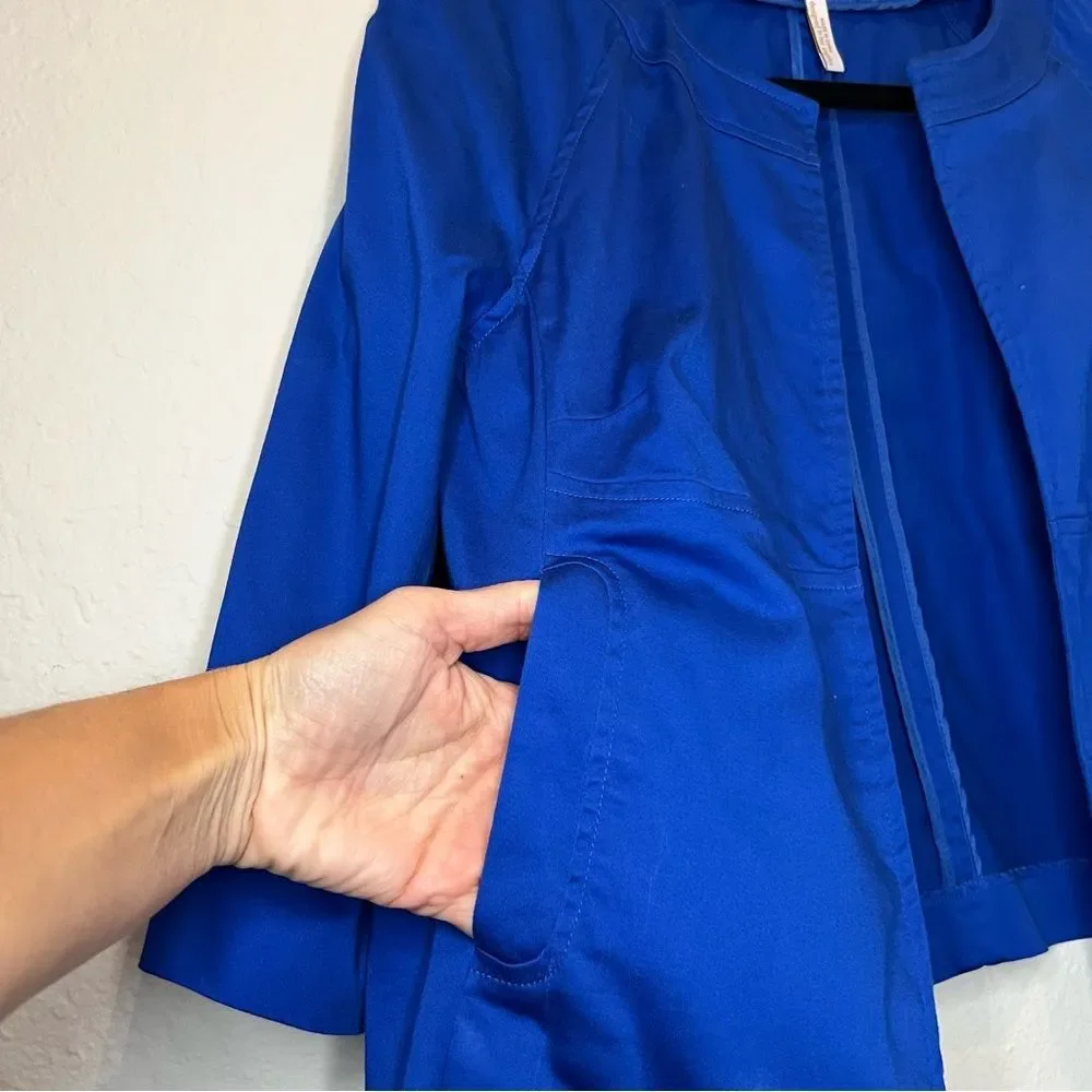 Laundry by Shelli Segal crop blazer 💗 excellent condition 💗 size 8